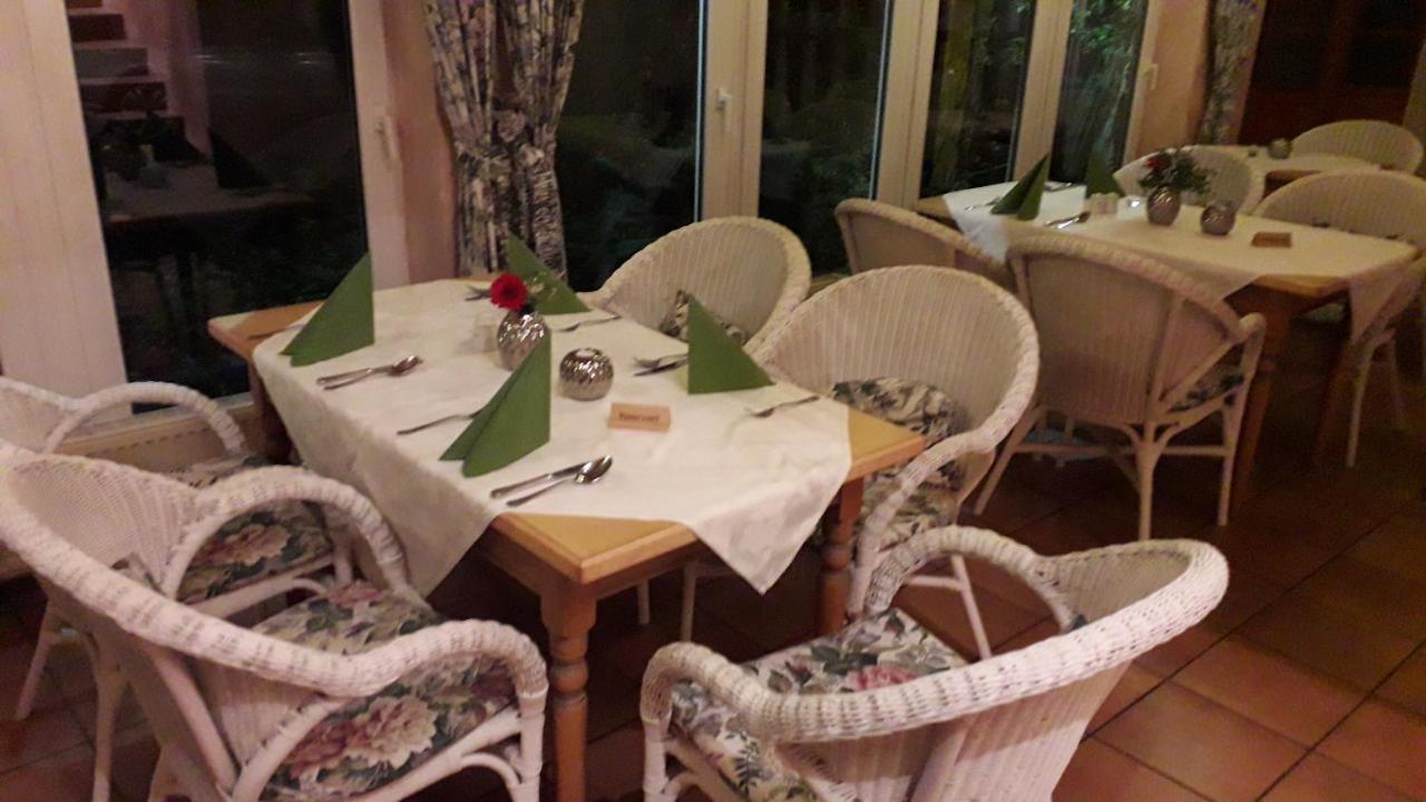 Hotel Rosengarten Leipzig-Naunhof Εξωτερικό φωτογραφία